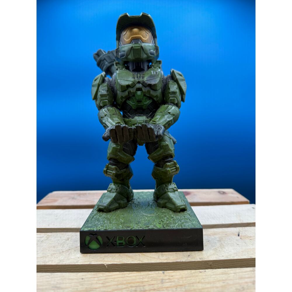 Halo Infinite Master Chief Cable Controller/Phone Holder by Exquisite - Picture 2 of 9